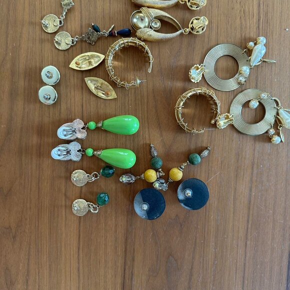 Vintage Earrings Lot – Bold Gold & Green Statement Styles (9 Pairs) - Picture 3 of 6